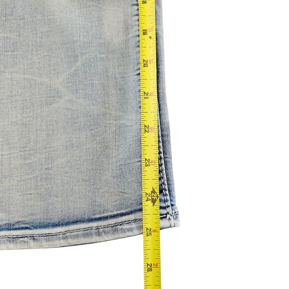 Rock Revival Crop Jeans 29 X 25 Nancy Light Wash Embroidered With Rhinestones - Picture 8 of 10